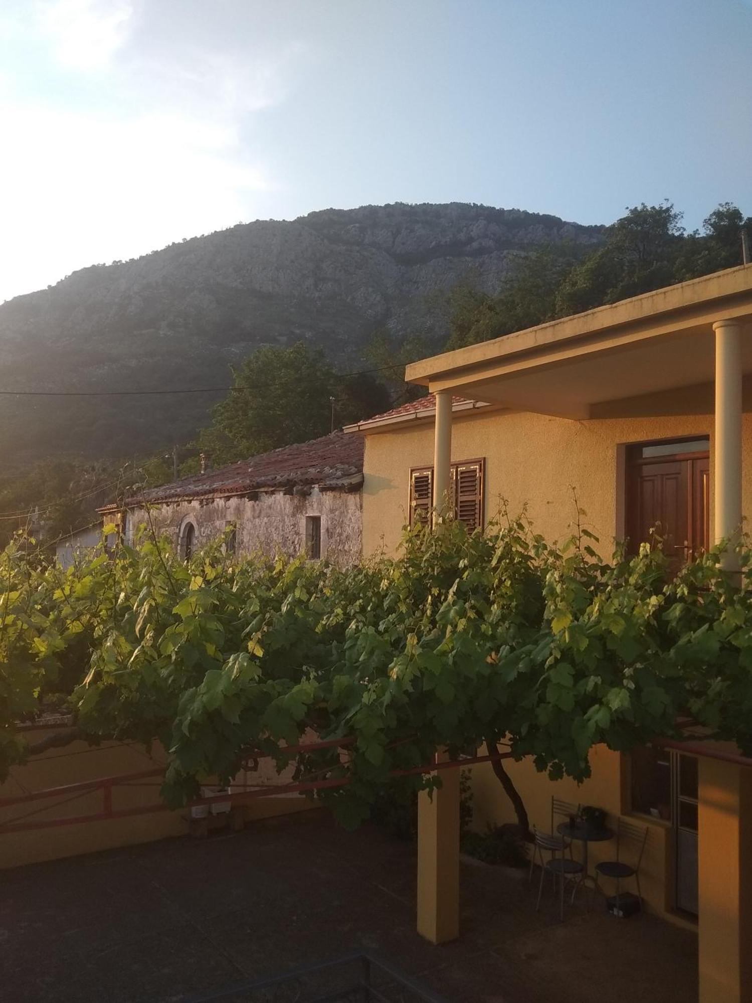 Apartman "Marko" Bar Buitenkant foto